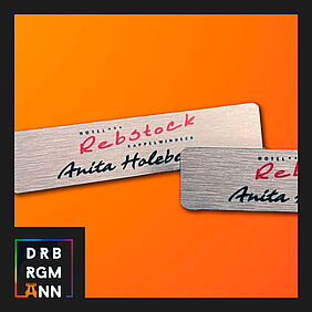 Namensschilder aus Aluminium mit Magnet-Haltesystem